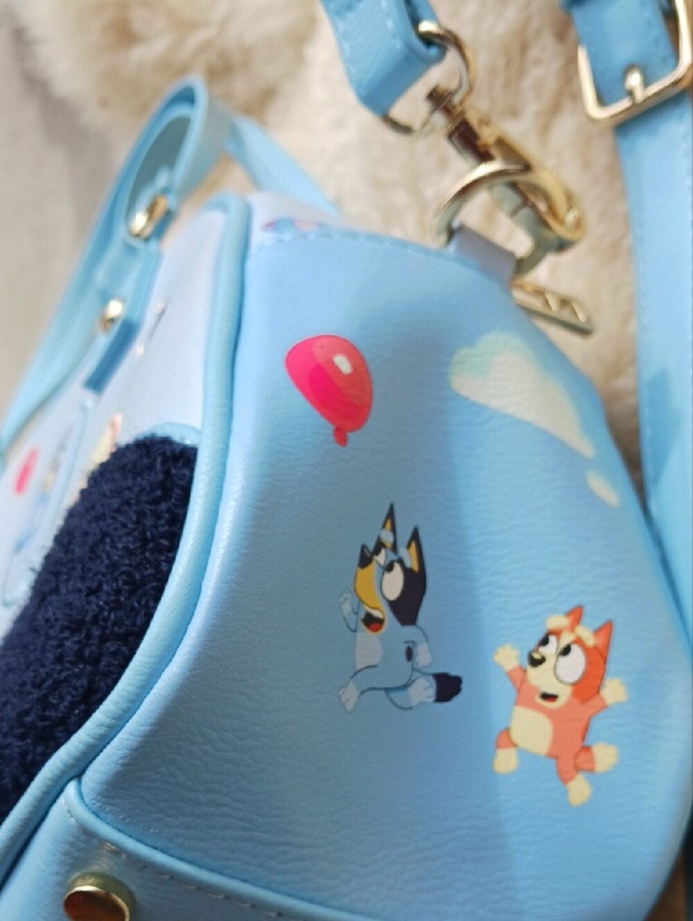 Bluey Boxlunch - OUR Universe Bowling Bag Collector's Purse - Picture 3 of 8